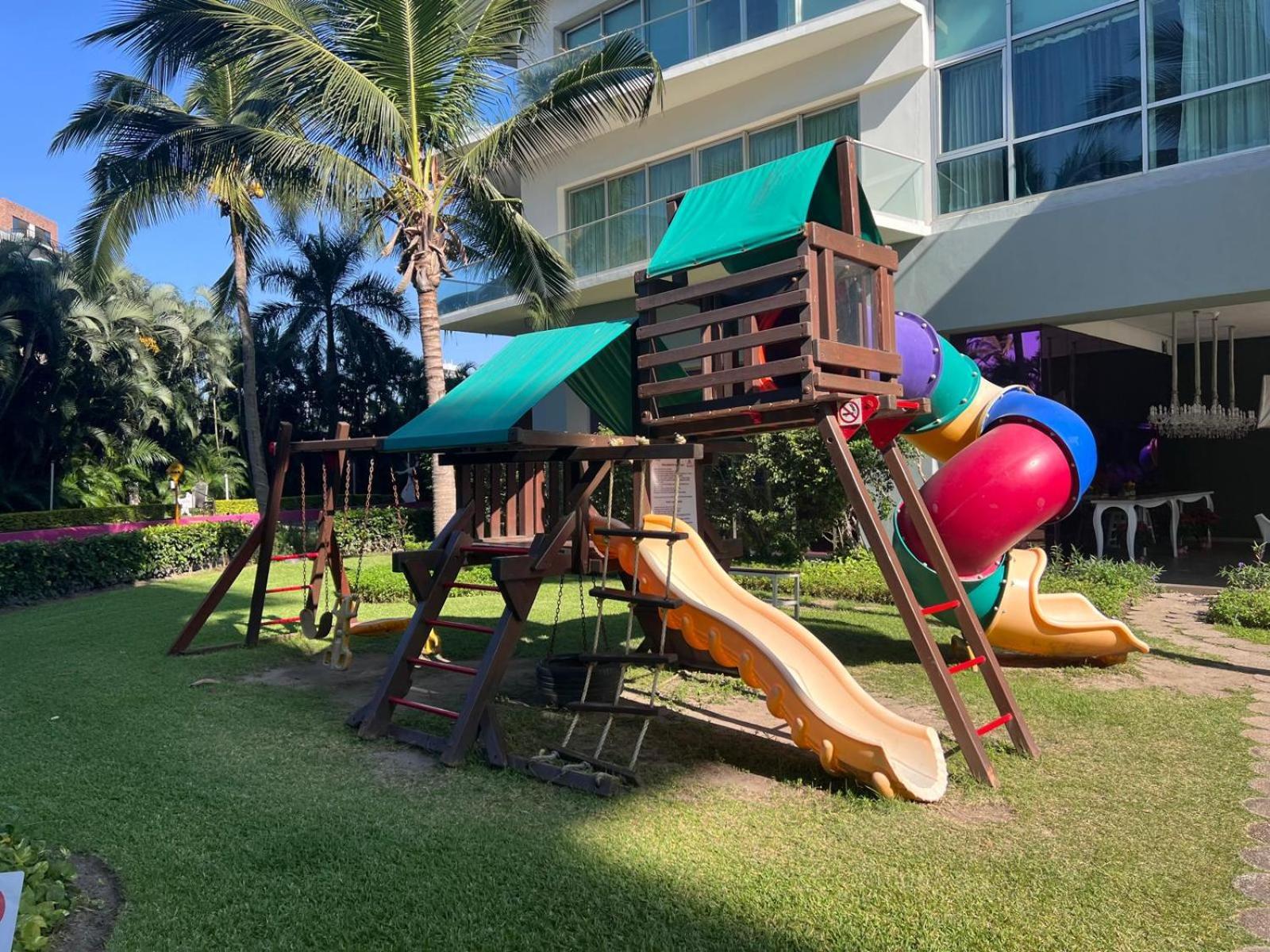 Icon Vallarta, Puerto Vallarta Eksteriør billede